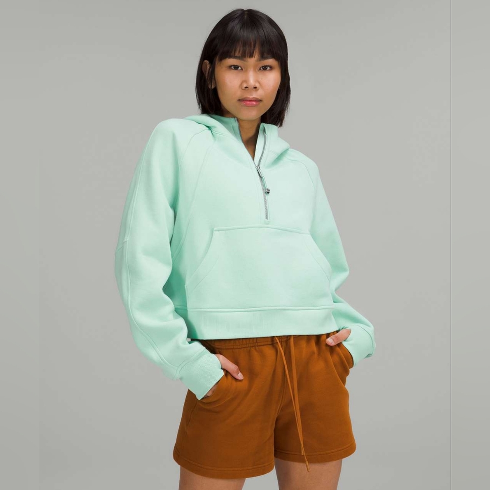 BNWT Lululemon 1/2 Zip Scuba in Wild Mint, XS/S